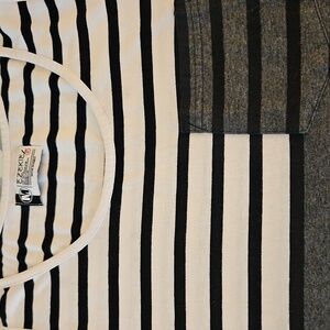 EZEKIEL Black and White Striped Shirt woth Pocket - M